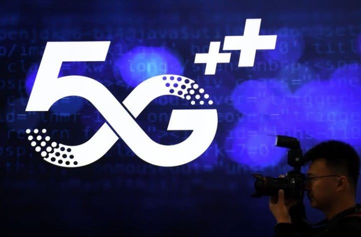 5G+工业互联网”加速融入千行百业- 5G物流网是集自动化物流、智能化立体仓库、5G及AI云计算技术、智能化无人工厂项目为聚合的行业门户资讯网站。